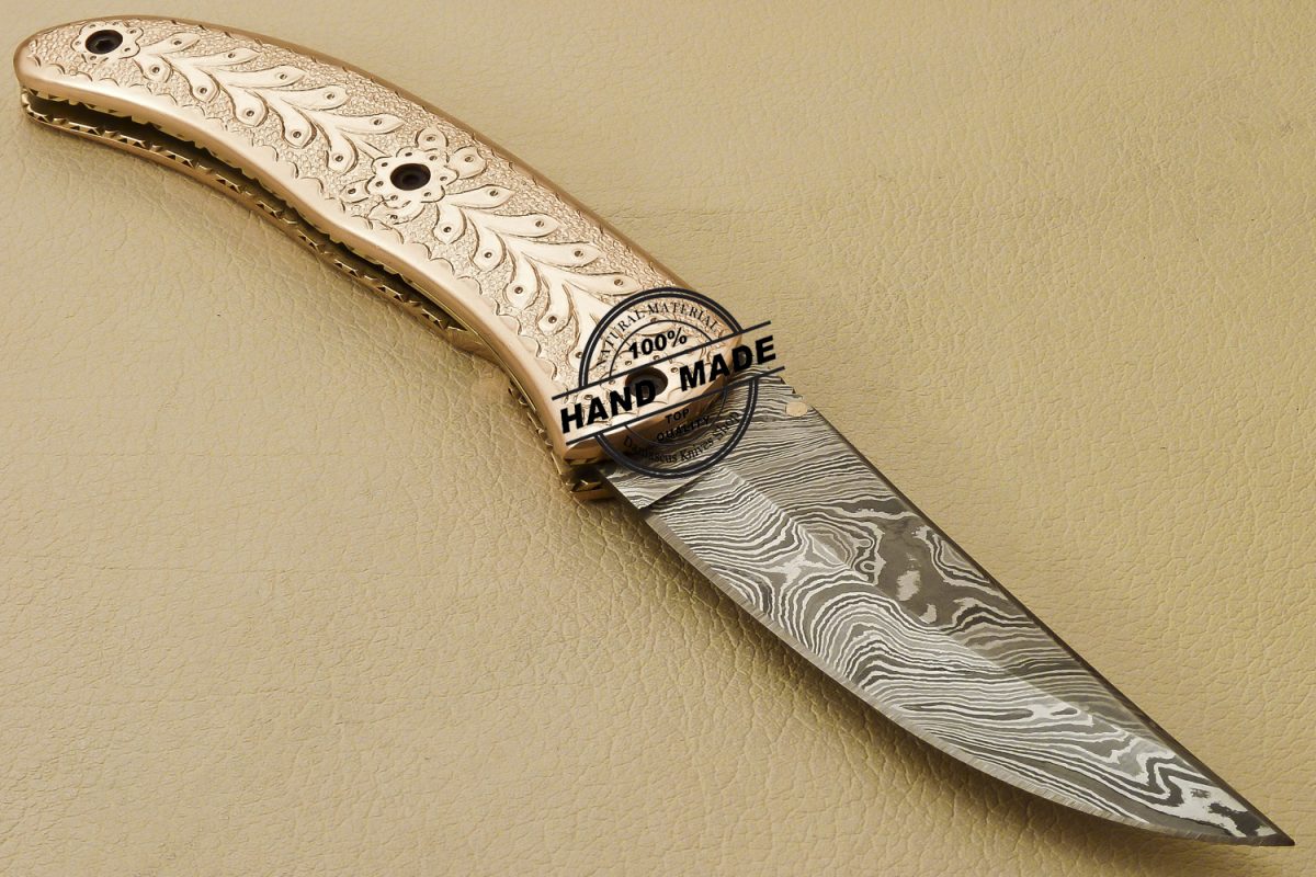 Custom Handmade Engraving Damascus Folding Liner Lock Knife