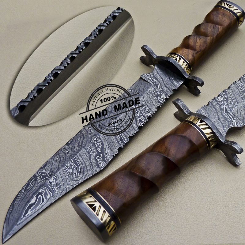 Handmade Damascus Steel Hunting Damascus Bowie Knife